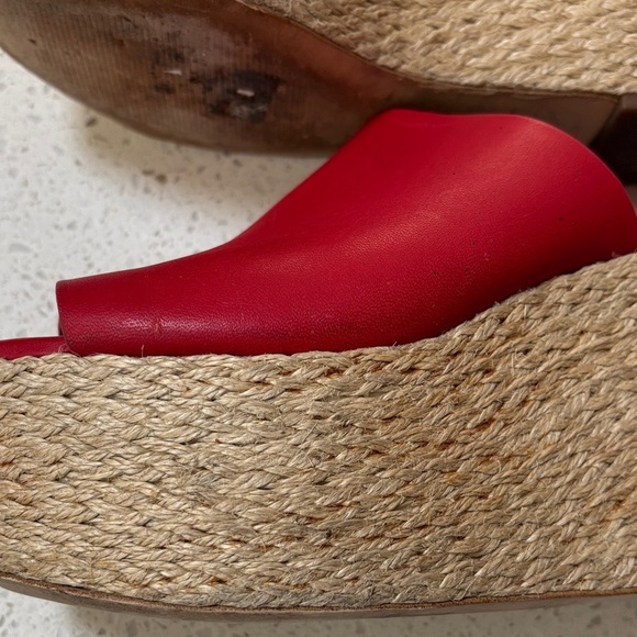 Michael Kors Red Leather Cunningham wedge sandals sz 5 1/2 - Picture 4 of 10